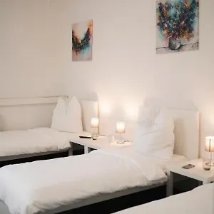 ein-zwei-oder-mehrbettzimmer-monteurszimmer.bestleipzighotels.com/